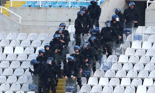 Χειροπέδες σε δύο οπαδούς μετά το Ομόνοια-ΑΠΟΕΛ thumb