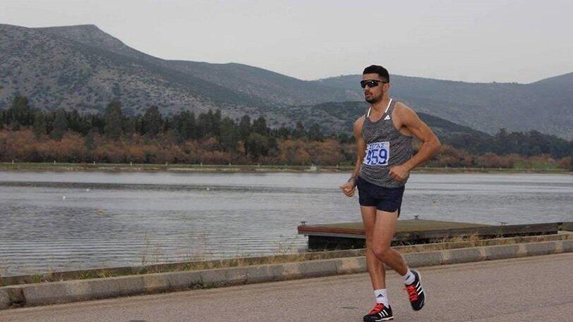 Άνδρας επιτέθηκε και χτύπησε τον πρωταθλητή του βάδην Κώστα Ντεντόπουλο thumb