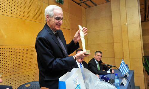 Η τεράστια προσφορά του Ντίνου Μιχαηλίδη στον αθλητισμό (pics) thumb