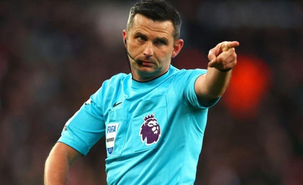 Στο μεγαλύτερο ματς της Ευρώπης η UEFA όρισε τον χειρότερο διαιτητή! thumb
