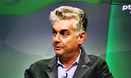 Παπασταύρου: «Άδικη για μένα η προ 4ετίας συμφωνία, ήλθε η ώρα να αλλάξει» thumb