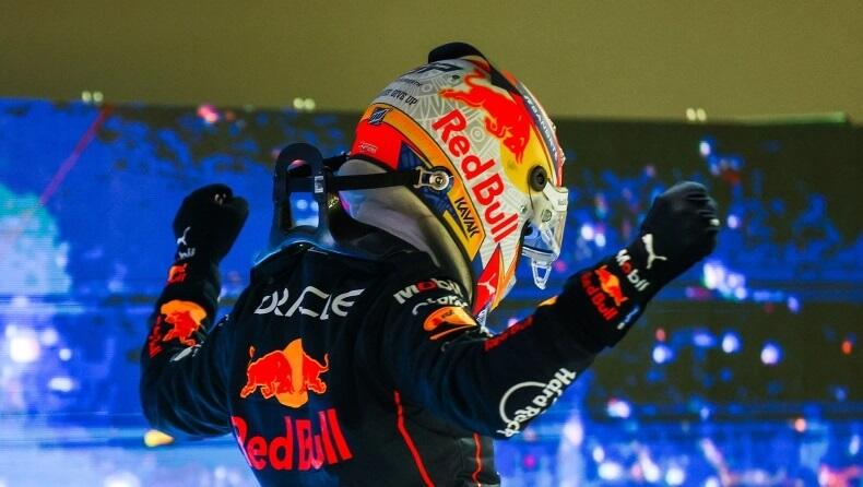Formula 1, Σιγκαπούρη: Τιμωρήθηκε, αλλά κρατάει τη νίκη Πέρεζ thumb