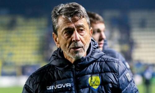 Πετράκης: «Ευλογία να βλέπω τον γιο μου στην Super League» thumb