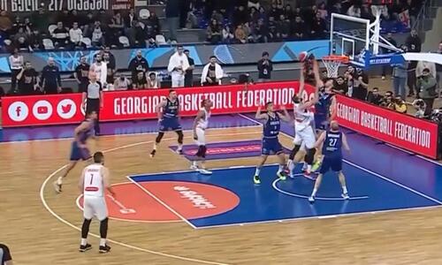 Φοβερός με back-to-back τάπες! (ΒΙΝΤΕΟ) thumb