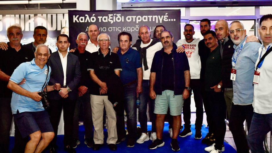 Παρέμβαση μετά τις σερί ήττες: «Η φανέλα που φορούν είναι πολύ βαριά» thumb