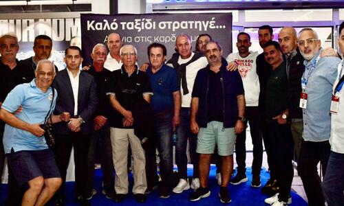 Παρέμβαση μετά τις σερί ήττες: «Η φανέλα που φορούν είναι πολύ βαριά» thumb