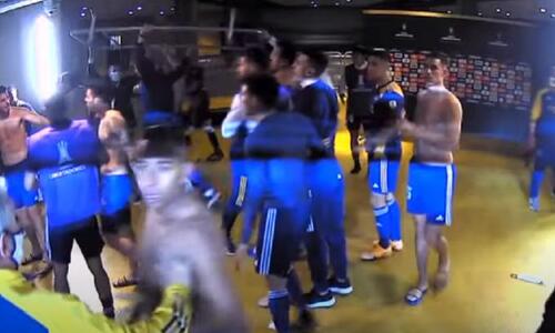 Video: Πολύ ξύλο στο Ατλέτικο Μινέιρο - Μπόκα Τζούνιορς! thumb