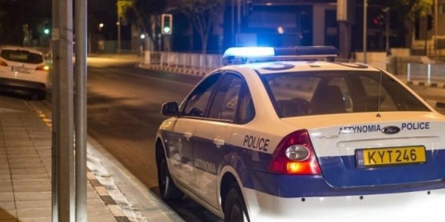 Επίθεση κουκουλοφόρων σε οπαδούς της ΑΕΛ - Στο νοσοκομείο δύο άντρες thumb