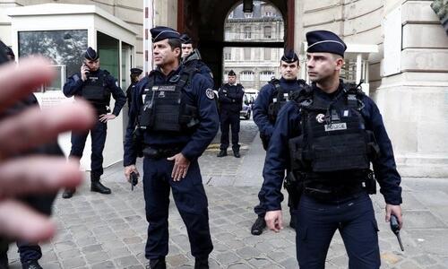 Γαλλία: Στο πόδι η αστυνομία για τον αποψινό ημιτελικό thumb
