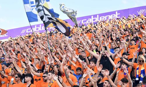 Πορτοκαλί: «Θολώνουμε μόνο στην ιδέα…» thumb