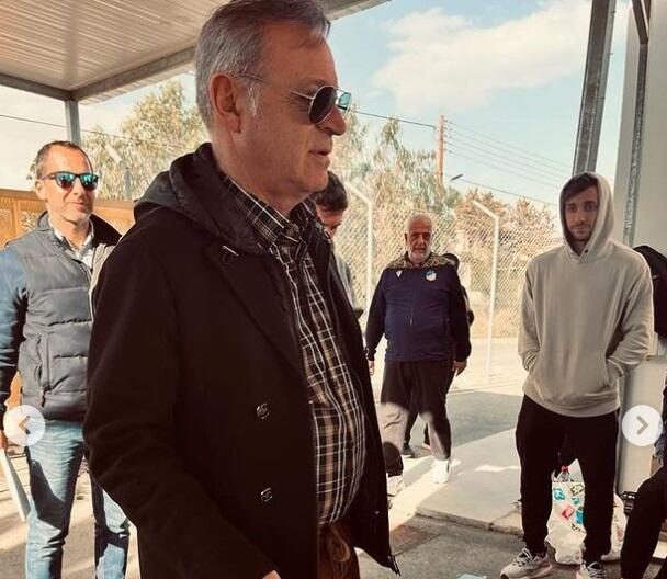 Φαγοπότι και κοπή της βασιλόπιτας στον ΑΠΟΕΛ - Ο τυχερός  thumb