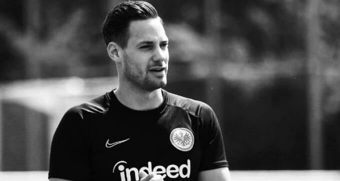 Σοκ: Σκοτώθηκε σε τροχαίο ο προπονητής της U19 της Άιντραχτ! thumb