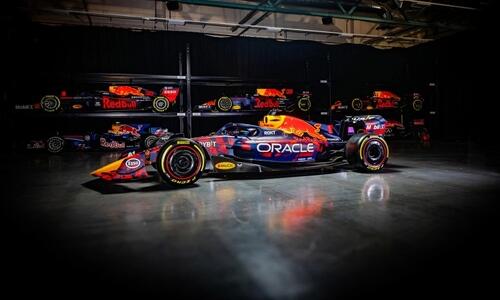 H Red Bull αλλάζει χρώματα στο GP Μ. Βρετανίας (vid) thumb