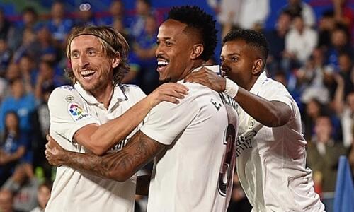 Νίκη τς Ρεάλ στο… ντέρμπι και φουλάρει για το Clasico! thumb