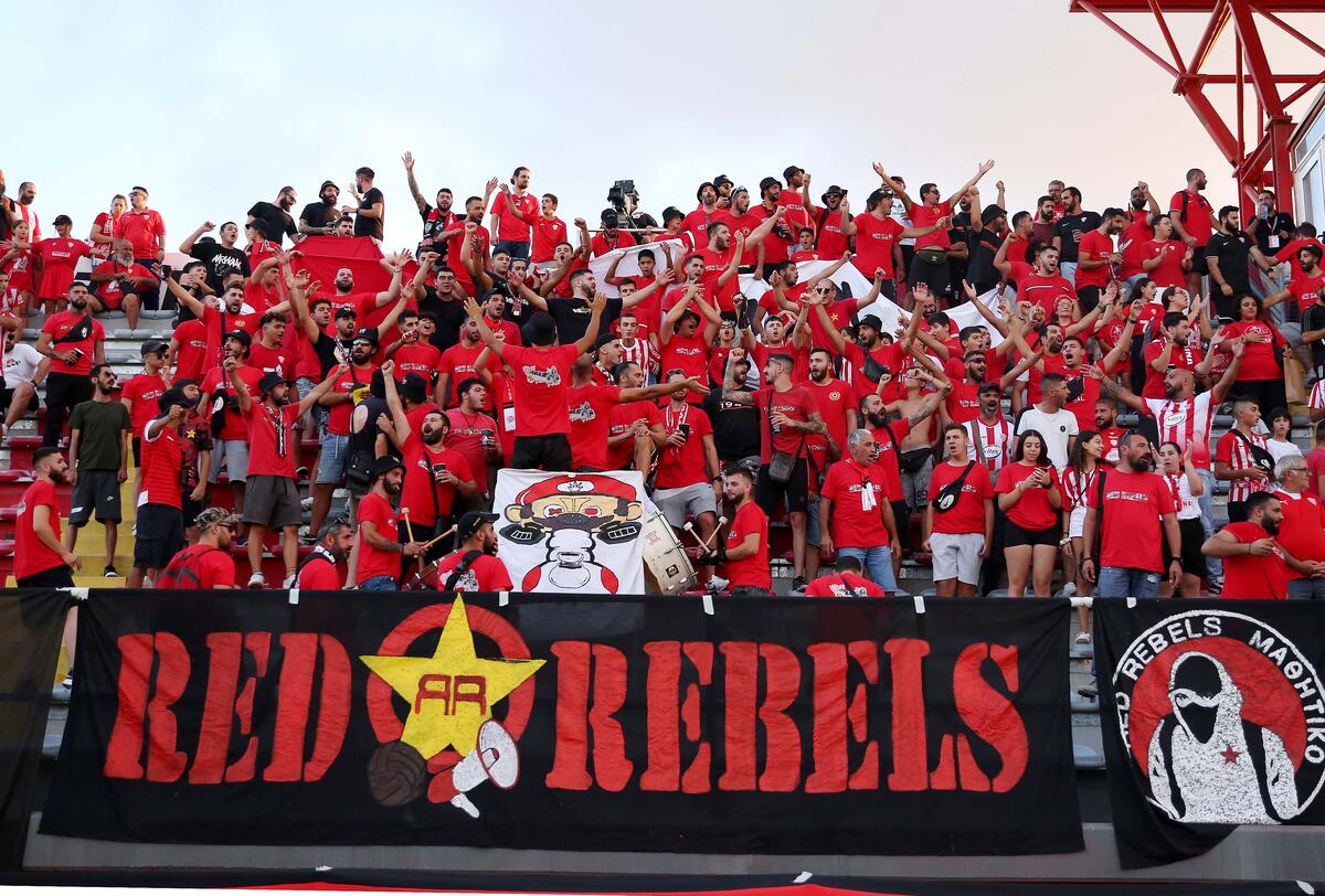 Η δυναμική επιστροφή των Red Lebels (pics) thumb