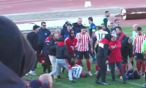 Άγρια επεισόδια, ξέφυγε η κατάσταση: Καταγγέλλουν απειλές για τη ζωή παραγόντων thumb