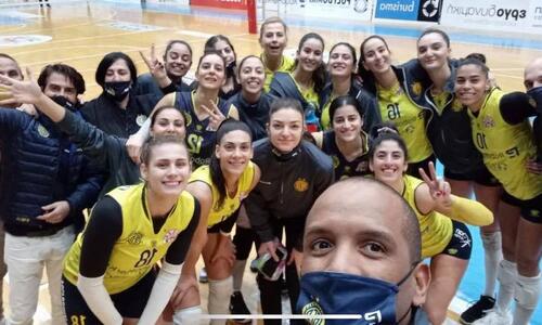 Βόλεϊ Γυναικών: Η «βασίλισσα» εδραιώθηκε στην κορυφή thumb