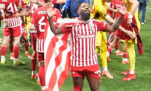 Ιστορικό video: Οι αντιδράσεις μετά τη λήξη του τελικού στο Κόνφερενς! thumb