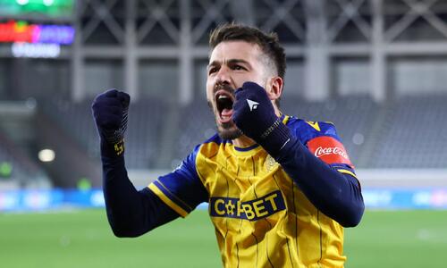 Κονσεϊσάο: «Θα ήταν ωραίο να παίξω στην Serie A - Από τους καλύτερους ο Καμορανέζι» thumb