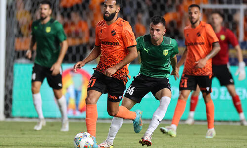 ΑΠΟΕΛ-ΑΕΚ 2-2: Γκολ και θέαμα στην πρόβα τζενεράλε!  thumb