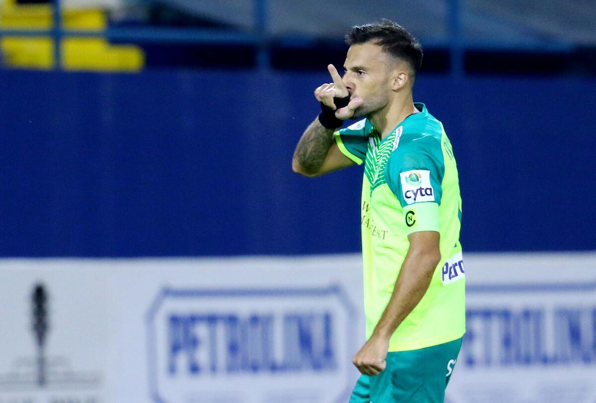 Ασταμάτητος ο Τρισκόφσκι, 1-0 η ΑΕΚ (vid) thumb