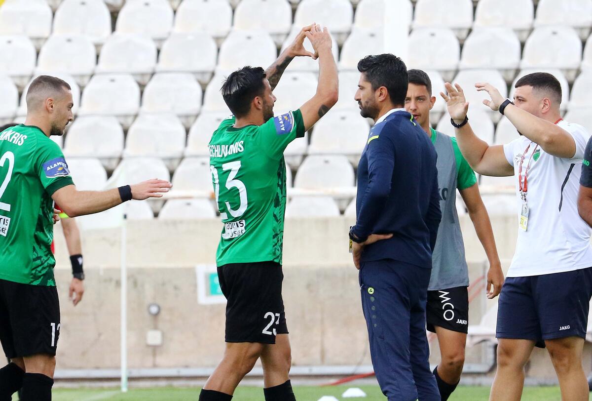 Ολυμπιακός-Δόξα 1-0: «Χρυσό» τρίποντο με Πεχλιβάνη thumb