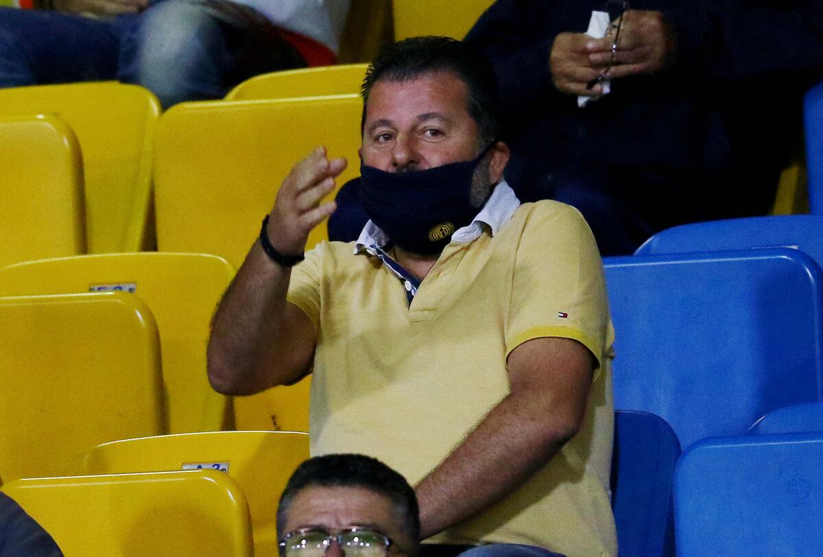 Αντεπίθεση και απαντήσεις από Σοφοκλέους (video) thumb