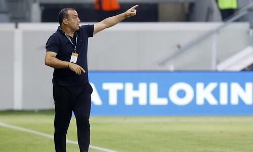 «Ρωτώ εσάς που το είδατε από τηλεόραση και VAR: ήταν πέναλτι;» thumb
