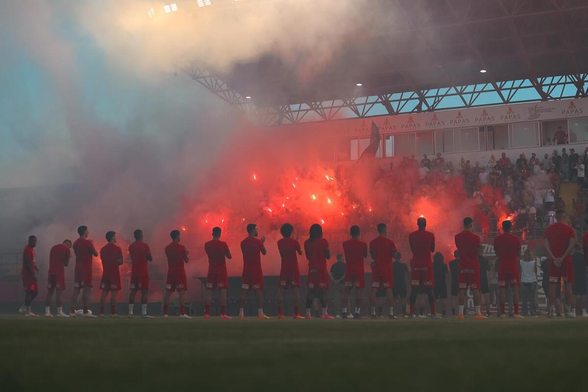 Νέα Σαλαμίνα - ΑΕΖ 1-1: Το φιλικό κρίθηκε στην... επανάληψη thumb