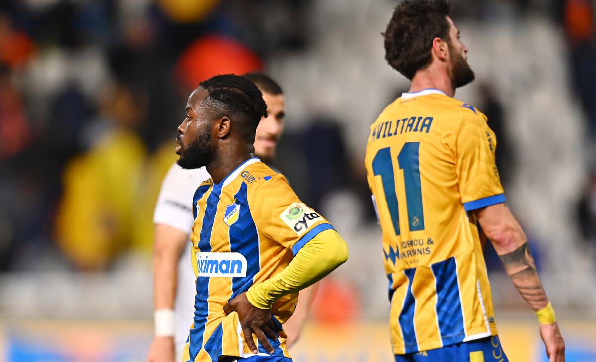 Φαίνεται για Σαρφό... thumb