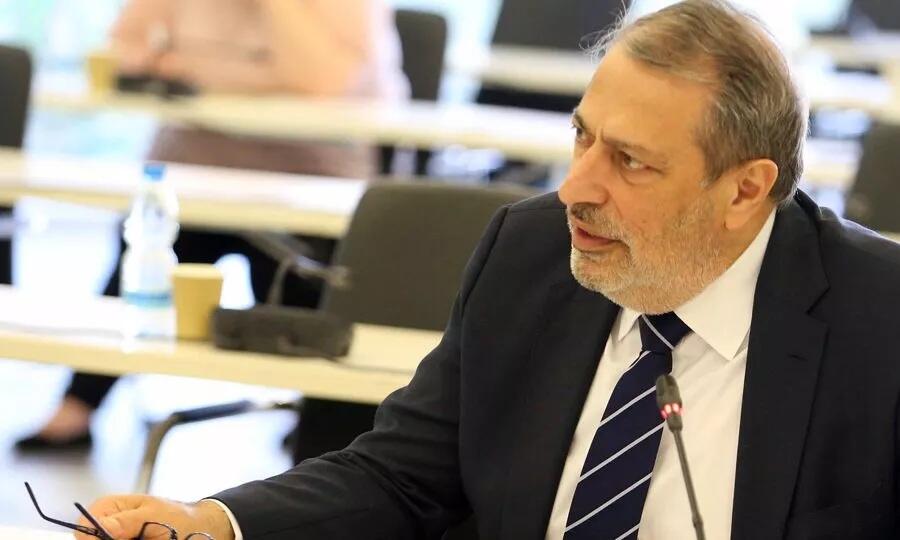 «Η δημόσια συζήτηση για υπό διερεύνηση υποθέσεις θα έπρεπε να αποφεύγεται» thumb