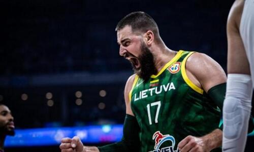 Απίθανα ζευγάρια στους «8» thumb