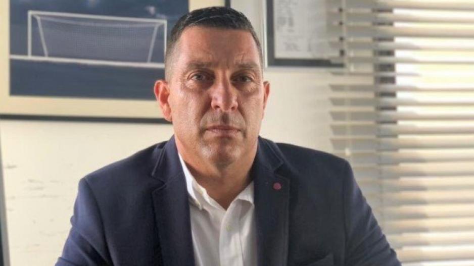 Θεοχάρους: 