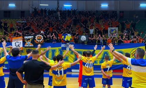 Futsal: Εντυπωσιακή πρεμιέρα του ΑΠΟΕΛ thumb
