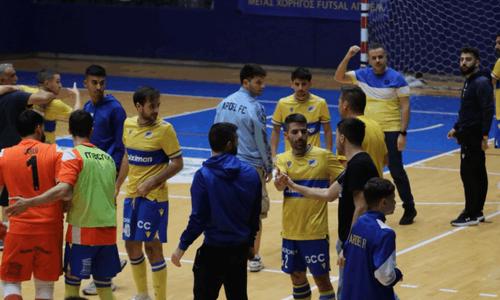 Πλησίασε τη κορυφή ο ΑΠΟΕΛ, νίκη για την Ένωση Νέων Λατσιών thumb