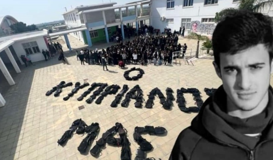 Το συγκλονιστικό αντίο στον Κυπριανό Παπαϊωάννου thumb
