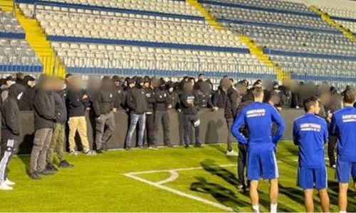 Ανακοίνωση οργανωμένων: «Άλλοι εξαφανίζονται στις δύσκολες στιγμές» thumb