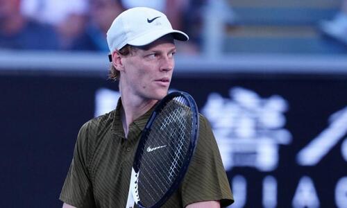 Australian Open: Πήρε άνετα τον «εμφύλιο» και πέρασε στους «8» ο Σίνερ thumb
