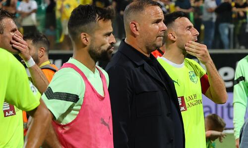 Μπεν Σιμόν / Αουτσάιντερ... thumb