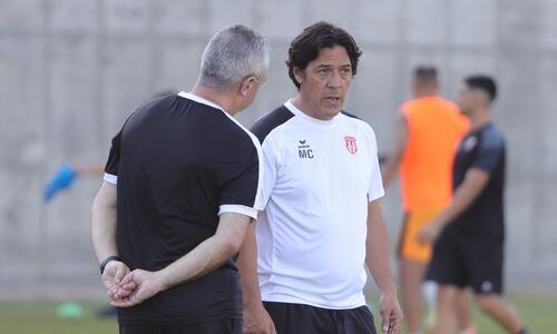 Με την αύρα της προσωπικότητας του εορτάζοντα Καμορανέζι! thumb