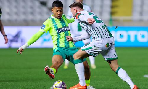 ΤΕΛΙΚΟ: Ομόνοια - ΑΕΚ 2-1 thumb