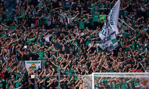 Αιώνια Πιστοί: «Όλοι οι δρόμοι οδηγούν στην Παπανικολή» thumb