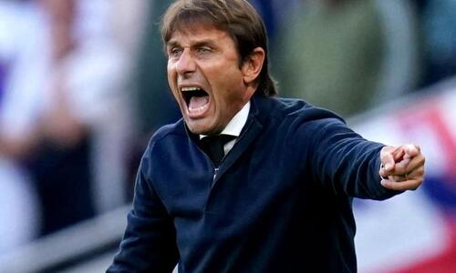 Σε συζητήσεις οι δυο τους  thumb