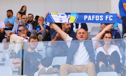 Εισιτήρια τέλος για την ιστορία thumb
