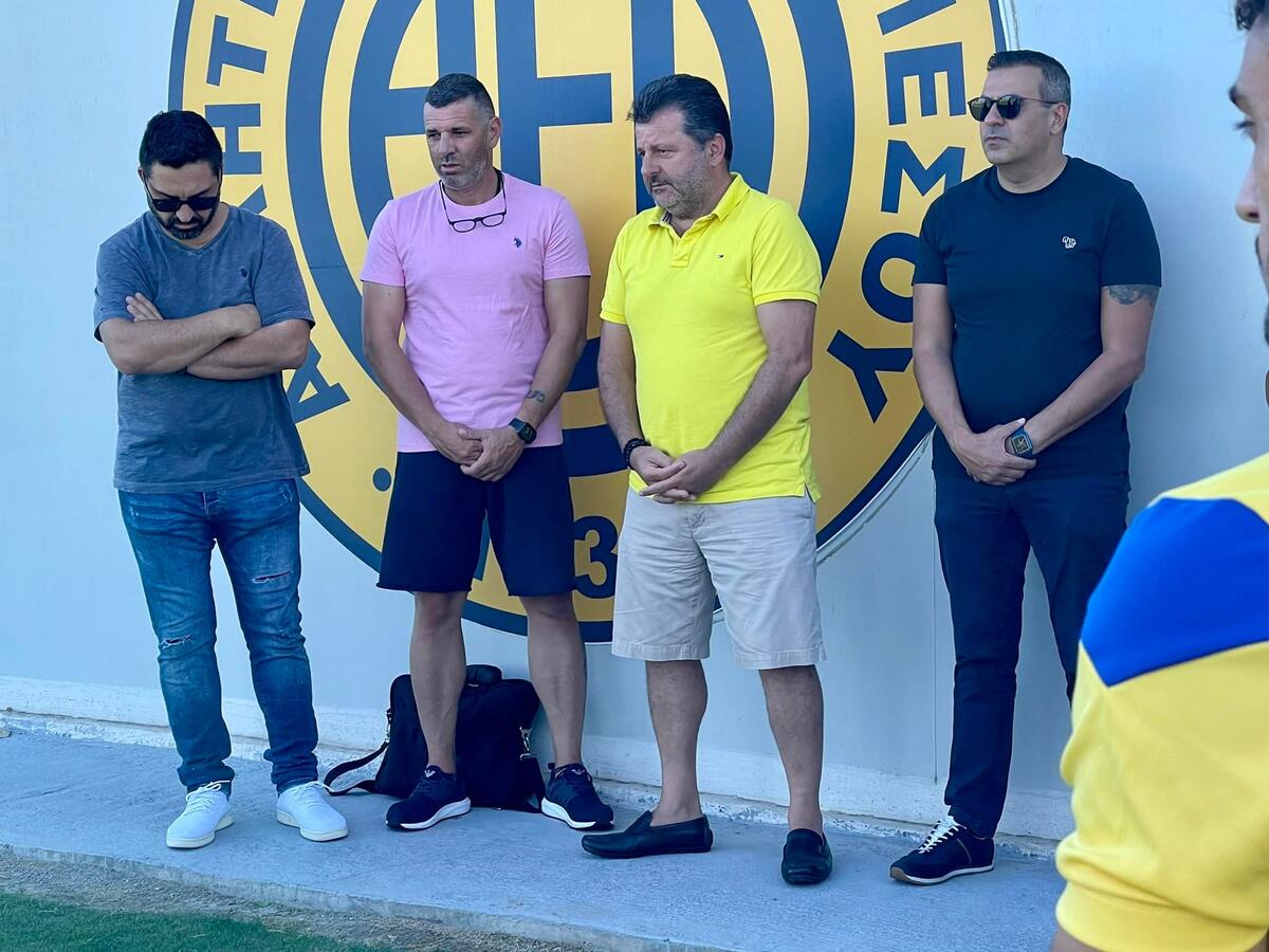 ΑΕΛ: Αγιασμός πριν την πρεμιέρα thumb