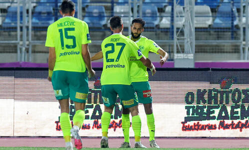 Πάφος FC - ΑΕΚ 0-1: Με οδηγό τον Φαράζ... πλησίασε κορυφή!  thumb
