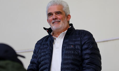 «Χτυπήθηκε στο κεφάλι ο αρχηγός της ομάδας - Πηγαίνουμε σε ένα γήπεδο και υπάρχει τρομοκρατία» thumb