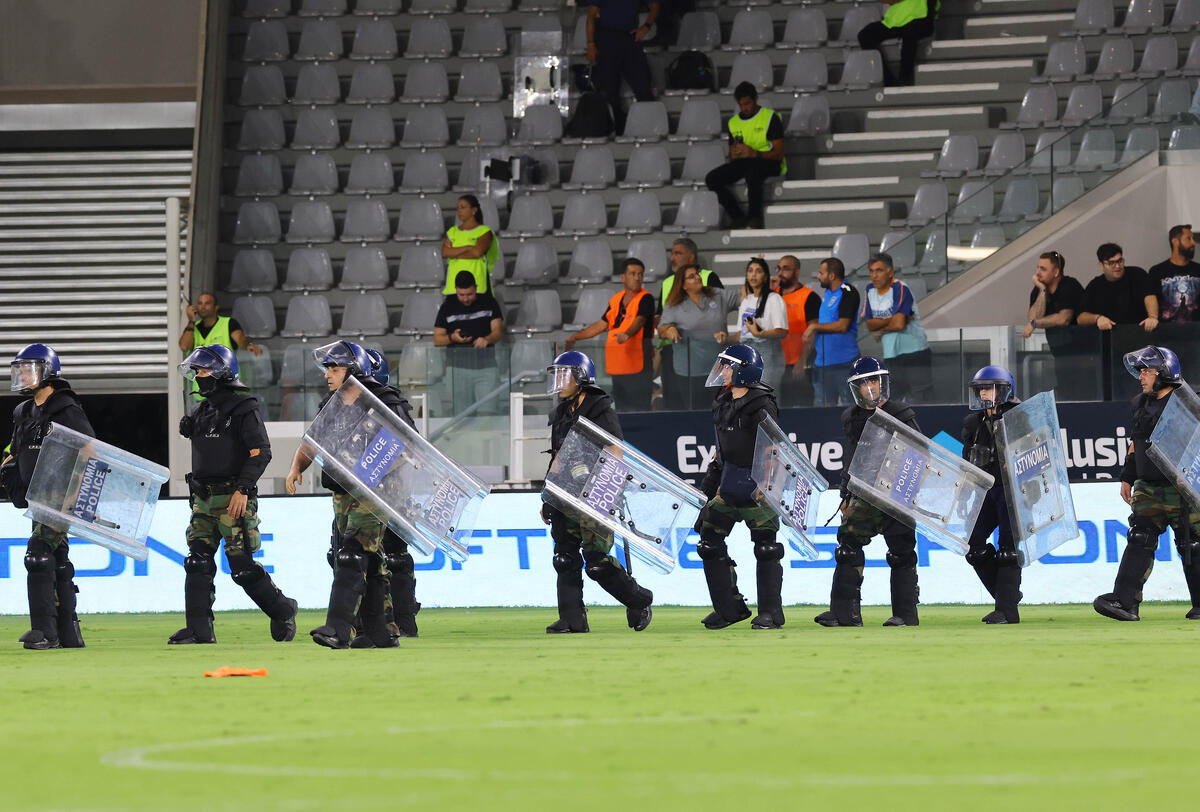 «Άμαν θέλουμε αύριο το πρωί δεν διεξάγεται κανένας ποδοσφαιρικός αγώνας» thumb