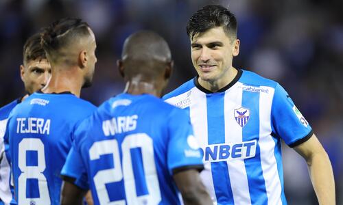 Ανόρθωση - Ομόνοια 2-0: «Χτύπησε»... από τον πάγκο και της έσπασε το αήττητο! thumb