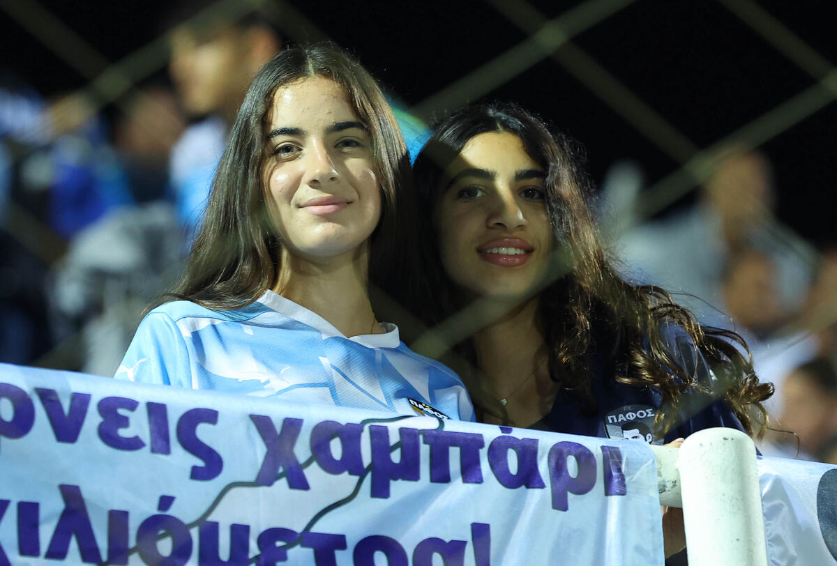 Ο κόσμος στο Δασάκι (ΦΩΤΟΣ) thumb